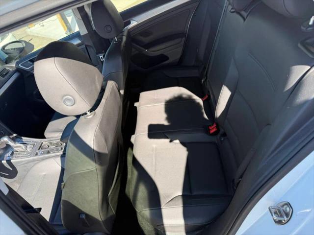 2015 Volkswagen e-Golf SEL Premium