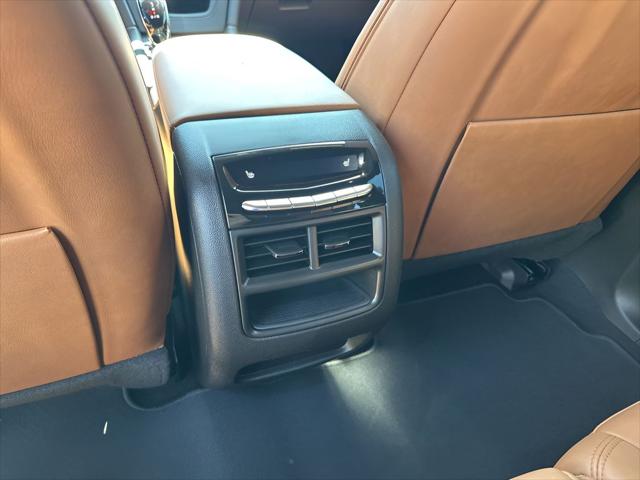 2026 Cadillac XT5 Premium Luxury FWD