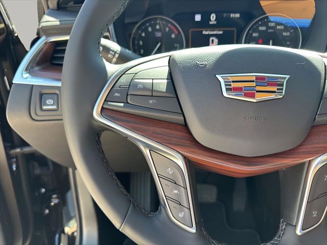 2026 Cadillac XT5 Premium Luxury FWD