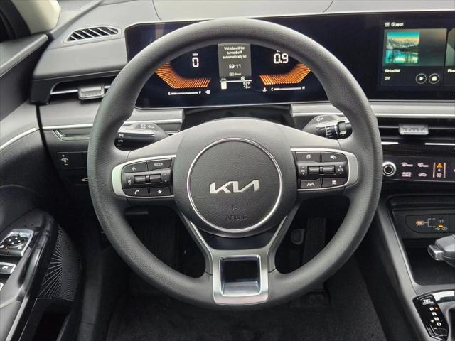 2026 Kia K5 LXS FWD