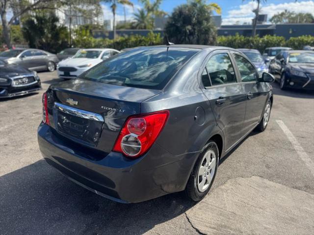 2013 Chevrolet Sonic LS Auto