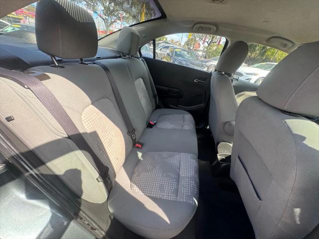 2013 Chevrolet Sonic LS Auto