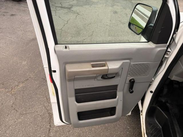 2013 Ford E-250 Recreational