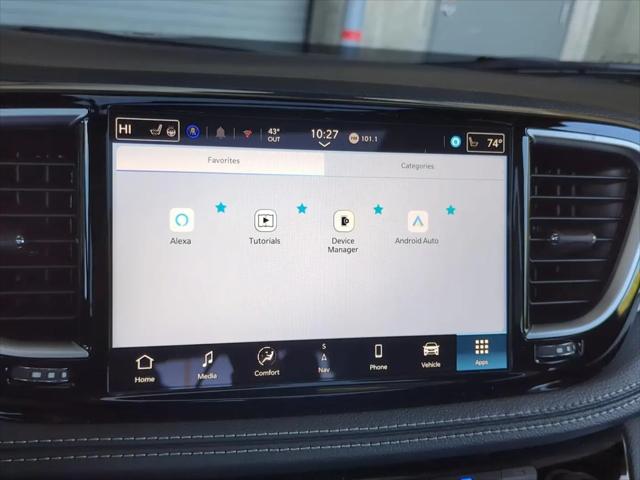2026 Chrysler Pacifica Limited AWD