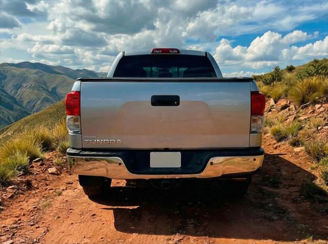 2013 Toyota Tundra Grade 5.7L V8