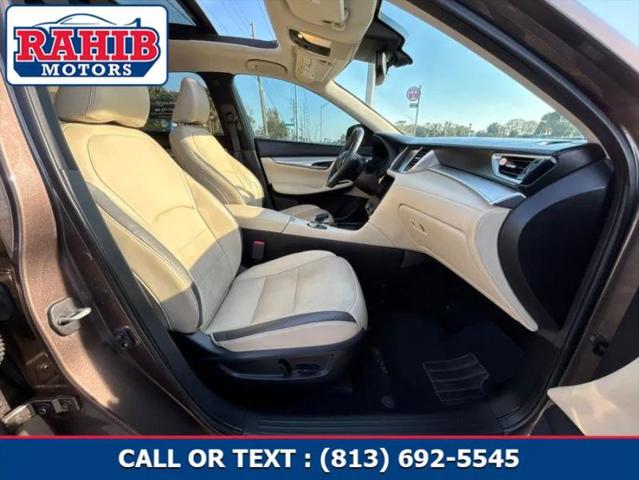 2019 INFINITI QX50 ESSENTIAL
