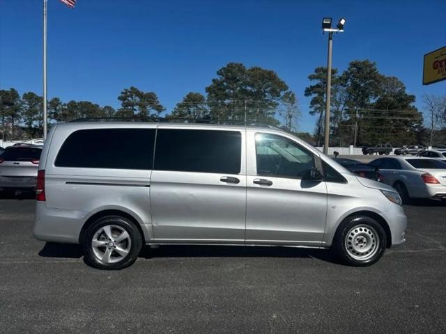 2016 Mercedes-Benz Metris Base