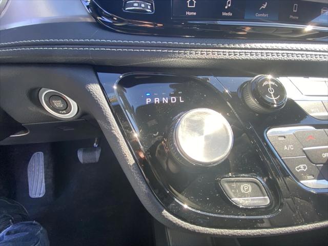 2026 Chrysler Pacifica Select AWD