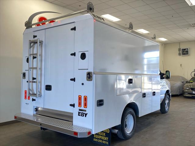 2027 Ford E-Series Cutaway E-350 SRW 138 WB
