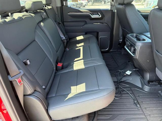 2026 GMC Sierra 1500 Crew Cab, Short Bed, SLT, 4WD