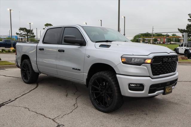 2026 Ram 1500 Express Crew Cab 4x4 57 Box