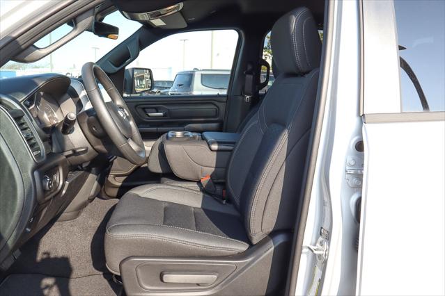 2026 Ram 1500 Express Crew Cab 4x4 57 Box