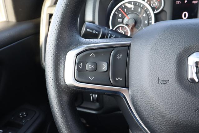 2026 Ram 1500 Express Crew Cab 4x4 57 Box