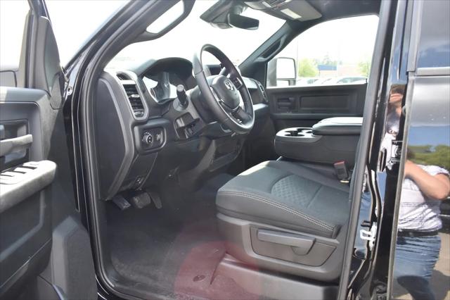 2026 Ram 2500 Warlock Crew Cab 4x4 6'4" Box