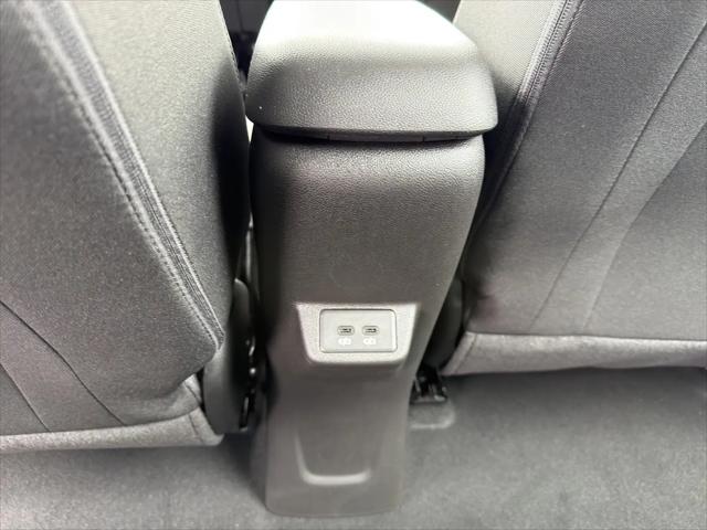 2027 Chevrolet Bolt LT FWD
