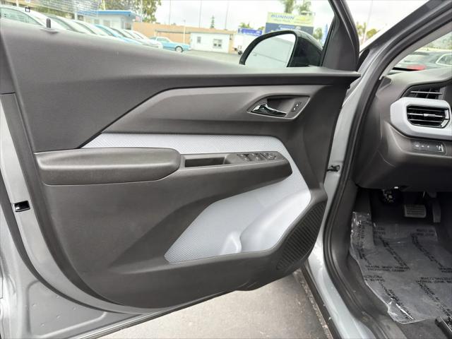 2027 Chevrolet Bolt LT FWD