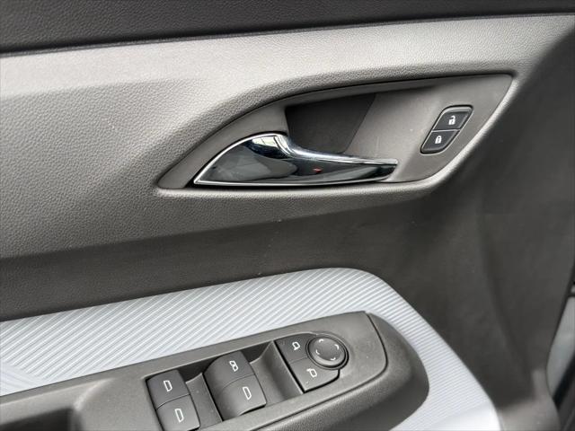 2027 Chevrolet Bolt LT FWD