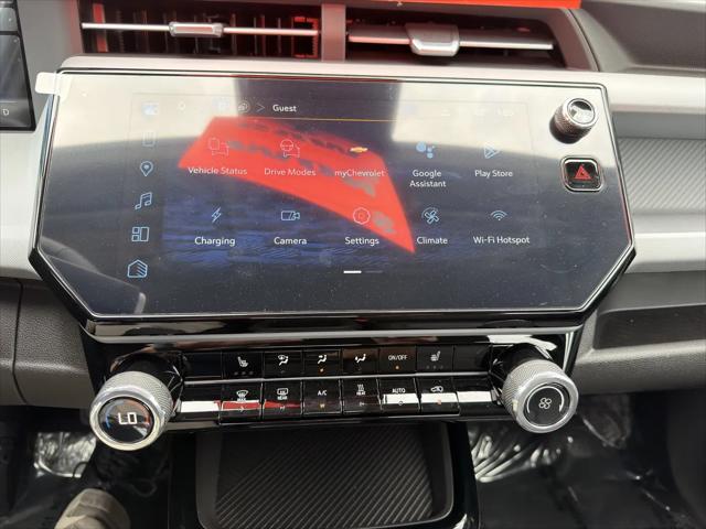 2027 Chevrolet Bolt LT FWD