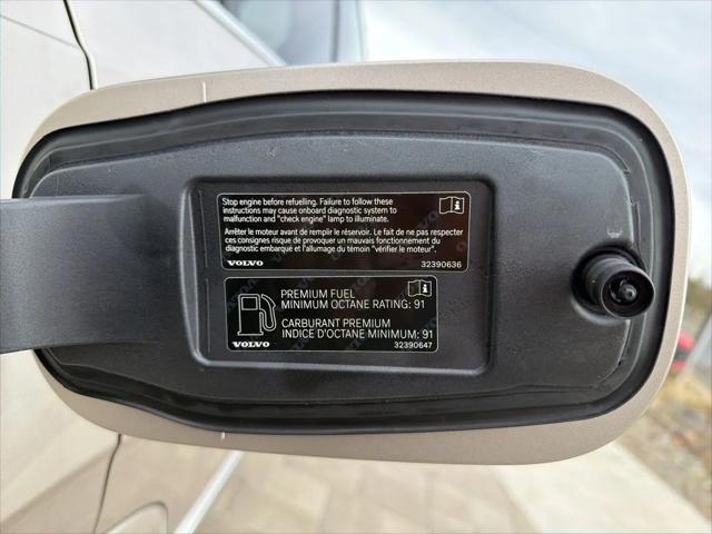 2026 Volvo XC90 Plug-In Hybrid Plus, T8 AWD, Electric/Gasoline, Bright, 6 Seats
