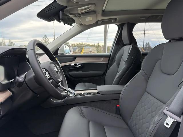 2026 Volvo XC90 Plug-In Hybrid Plus, T8 AWD, Electric/Gasoline, Bright, 6 Seats