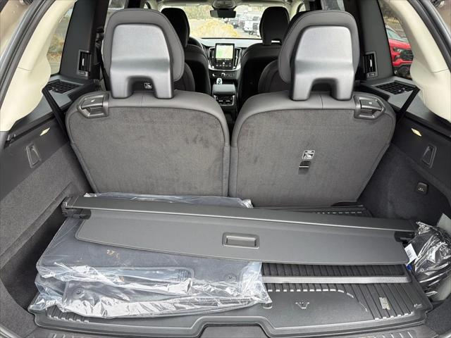 2026 Volvo XC90 Plug-In Hybrid Plus, T8 AWD, Electric/Gasoline, Bright, 6 Seats