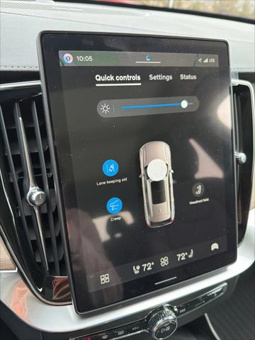 2026 Volvo XC90 Plug-In Hybrid Plus, T8 AWD, Electric/Gasoline, Bright, 6 Seats