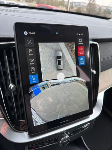 2026 Volvo XC90 Plug-In Hybrid Plus, T8 AWD, Electric/Gasoline, Bright, 6 Seats