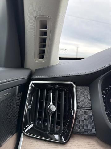 2026 Volvo XC90 Plug-In Hybrid Plus, T8 AWD, Electric/Gasoline, Bright, 6 Seats