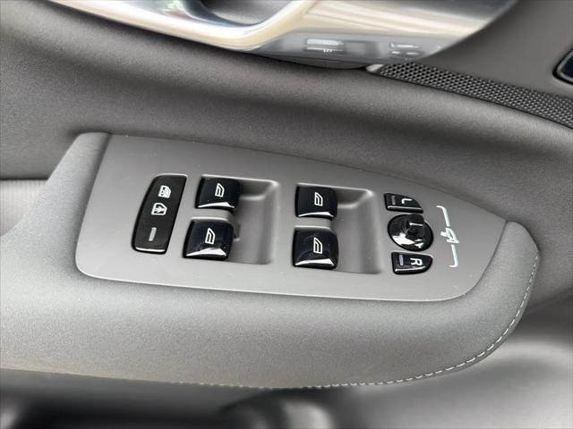 2026 Volvo XC90 Plug-In Hybrid Plus, T8 AWD, Electric/Gasoline, Bright, 6 Seats