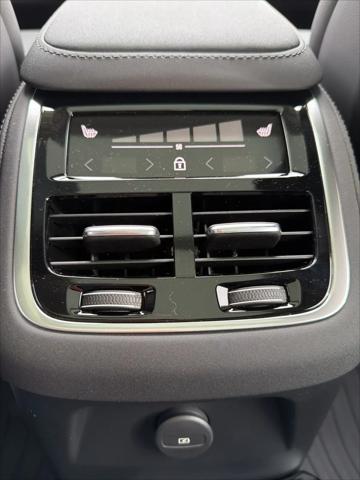 2026 Volvo XC90 Plug-In Hybrid Plus, T8 AWD, Electric/Gasoline, Bright, 6 Seats