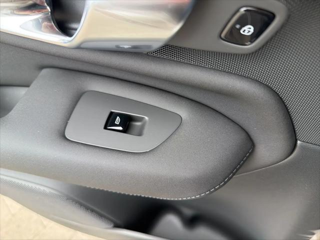 2026 Volvo XC90 Plug-In Hybrid Plus, T8 AWD, Electric/Gasoline, Bright, 6 Seats