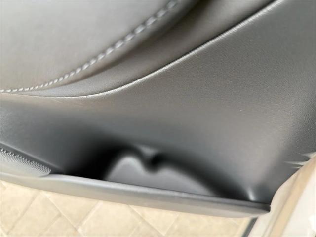 2026 Volvo XC90 Plug-In Hybrid Plus, T8 AWD, Electric/Gasoline, Bright, 6 Seats