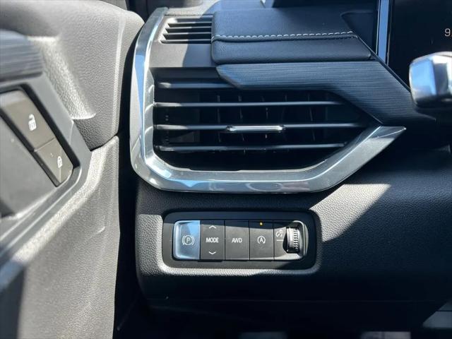 2026 GMC Acadia Elevation AWD