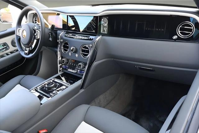 2026 Rolls-Royce Cullinan Unknown