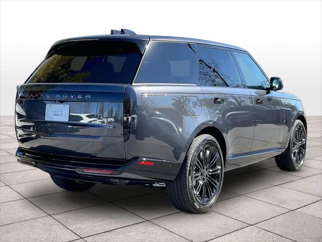 2026 Land Rover Range Rover P400 SE