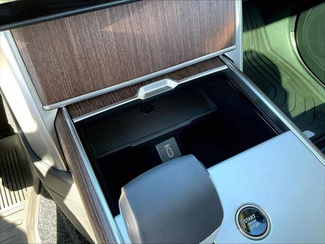 2026 Land Rover Range Rover P400 SE