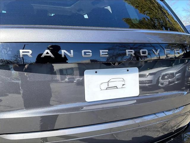 2026 Land Rover Range Rover P400 SE