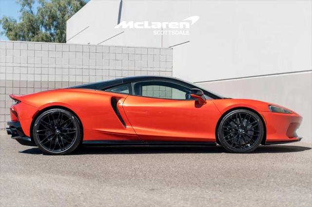 2023 McLaren GT Standard