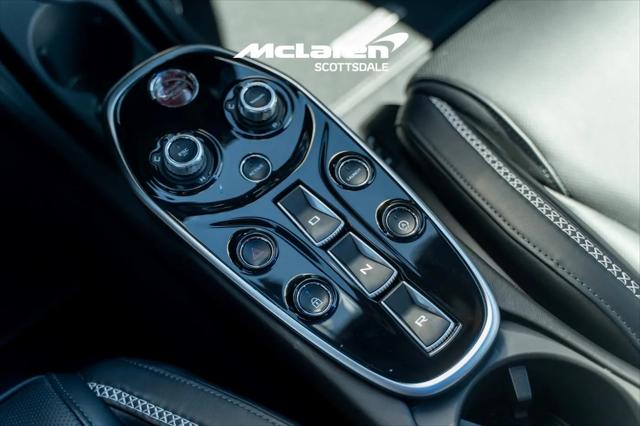 2023 McLaren GT Standard