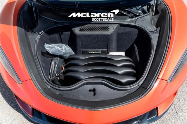 2023 McLaren GT Standard