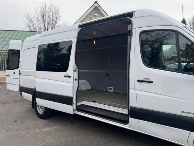 2014 Freightliner Sprinter High  Roof