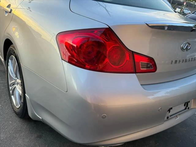 2012 INFINITI G37 Journey