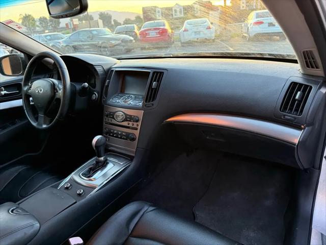2012 INFINITI G37 Journey