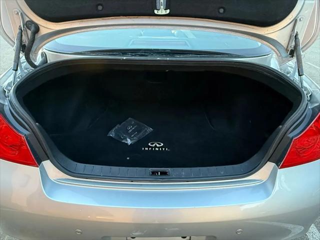 2012 INFINITI G37 Journey