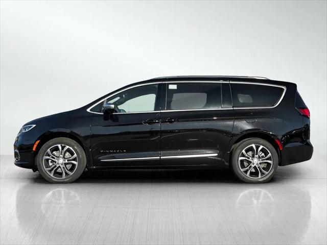 2026 Chrysler Pacifica Pinnacle AWD