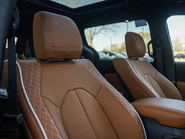 2026 Chrysler Pacifica Pinnacle AWD