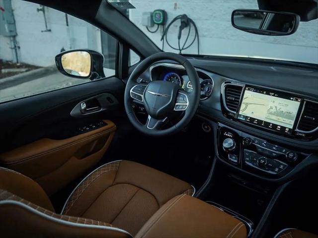 2026 Chrysler Pacifica Pinnacle AWD
