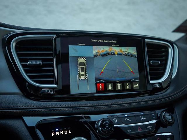2026 Chrysler Pacifica Pinnacle AWD