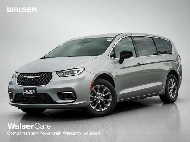 2026 Chrysler Pacifica Select AWD for sale in Hopkins, MN
