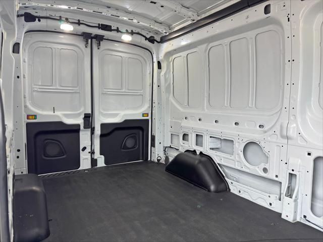 2021 Ford Transit Cargo Van Unknown
